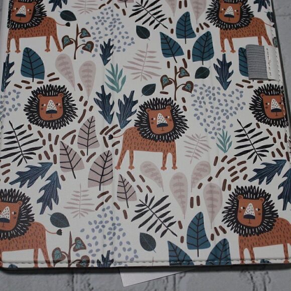 iPad 7th/8th Generation Full Body Protection TriFold Case LION 10.2" - Picture 3 of 5